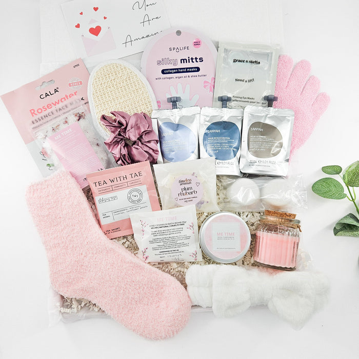 THE ULTIMATE ME TIME | LUXURY PAMPER GIFT BOX