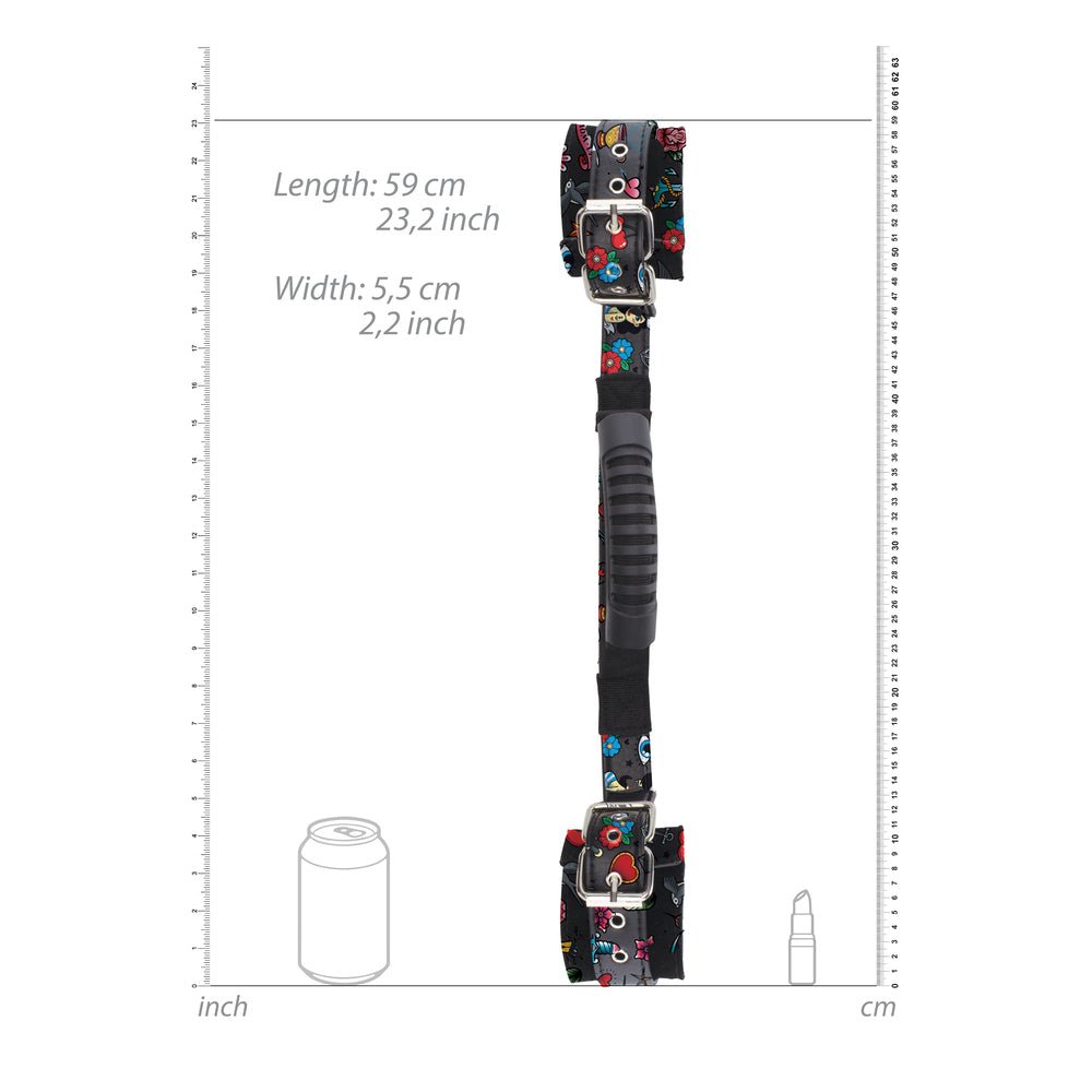 Esposas con asa y estampado de tatuajes de la vieja escuela