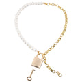 Collar de día de perla de sexo y travesuras
