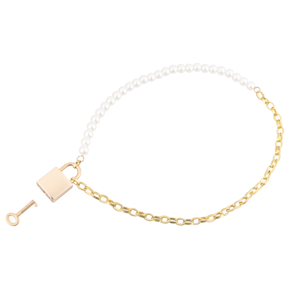 Collar de día de perla de sexo y travesuras